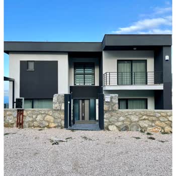Airbnb Hostu Direkt IBAN Ödemesi İstedi Ve İletişimi Kesti