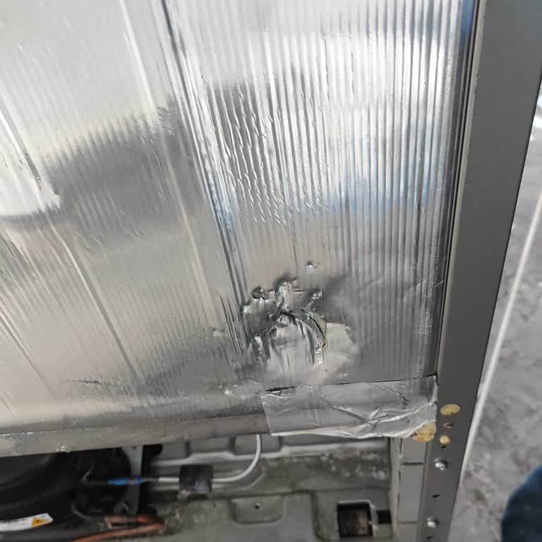 Gaz Kaçağı Olan Buzdolabına Yetkisiz Yüksek Ücret Teklifleri