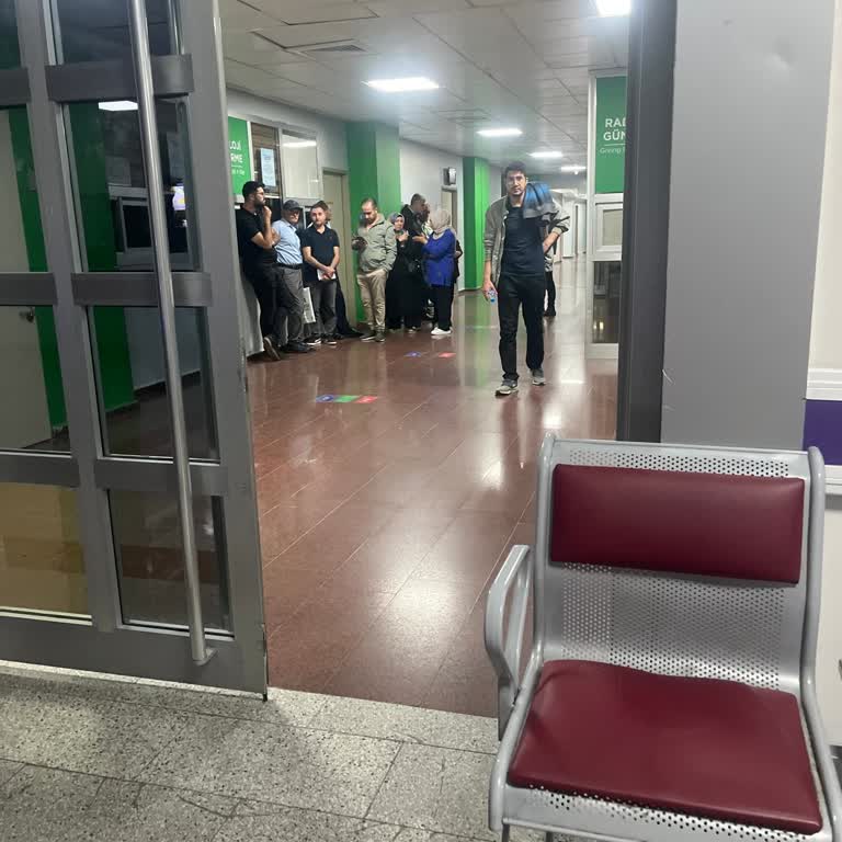 Ücretli MR’da Sıra Numarası Verilmemesi Hastaları Mahsur Bırakıyor