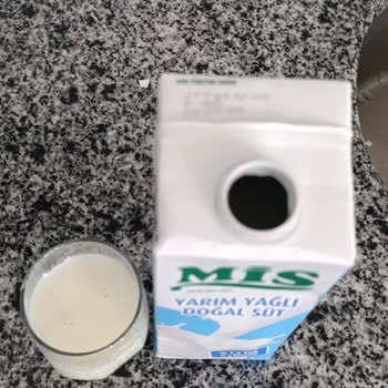 Mis Markalı Sütte Keskin Acı Tat Ve Çocuklar İçin Sağlık Riski