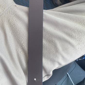 Kısa Kesilen Kemerde Mağaza Hatası Ve Ücretsiz Değişim Talebi