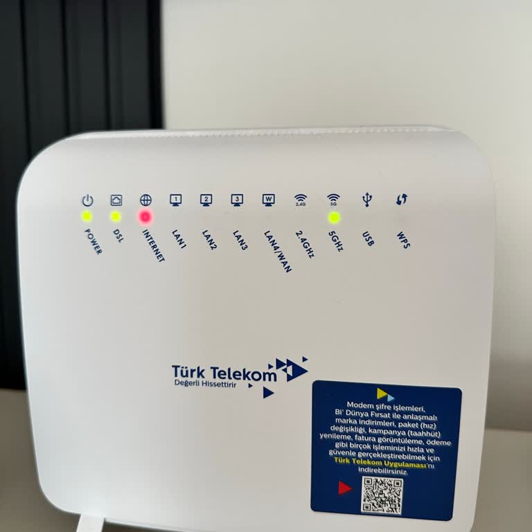 Sekiz Gün Kesintili İnternet Ve Haksız Taahhüt Ücreti Şikayeti