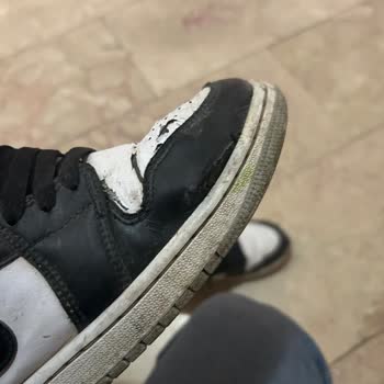 2 Yıllık Garantili Ayakkabıda Yırtılma Ve Garanti Reddi
