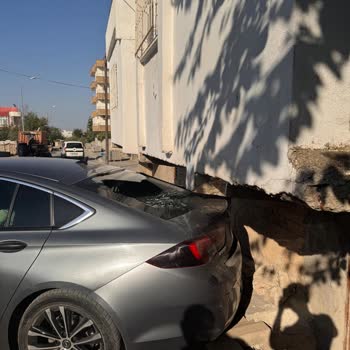 Magdeburger'dan Arka Cam Değişimi Bekleyişi Güvenliği Tehlikeye Atıyor