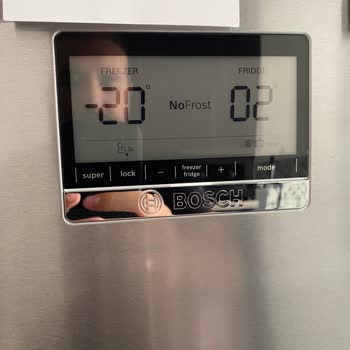 Bosch Buzdolabının Soğutmama Ve Servis Kayıtlarının Açıklanmaması Nedeniyle İade Talebi