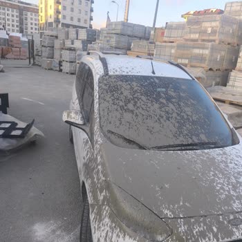 Araç Üzerine Dökülen Beton Nedeniyle Değer Kaybı Ve Tazminat İhmaline Şikayet