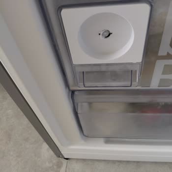 Garanti Kapsamında Plastik Parçaların Ücretsiz Değiştirilmesini İstiyorum