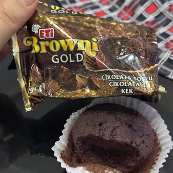 Eti Browni Gold Kekinde Eksik Parça Ve Yırtık Ambalaj Gıda Güvenliği Sorunu