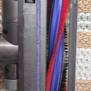 Dyson Süpürge Parçaları Kısa Sürede Kırıldı Ve Müşteri Hizmetleri Çözüm Sunmadı