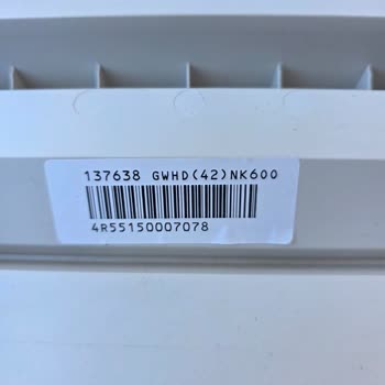 Alt Kat Kliması Soğutmuyor, Servis Duvarı Delip Mağduriyet Yaratıyor
