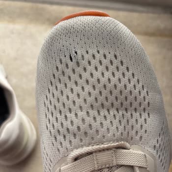 İn Street'ten Skechers Ayakkabımda Açılma Ve Deformasyon, Kullanıcı Hatası İddiası Reddedildi