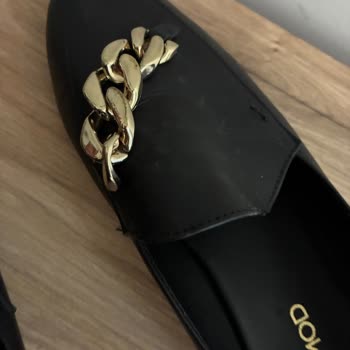 Derimod Zincirli Loafer’da Üretim Hatası: Kısa Sürede Kırıldı Ve İade Reddi