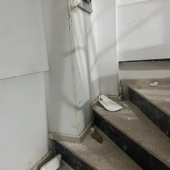Manisa Akhisar’da Arçelik Teslimatında Buzdolabı Ve Duvar Hasarı