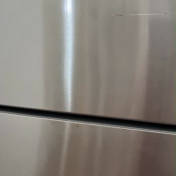 Bosch Buzdolabında Kısa Sürede Korozyon Ve Servis Ücreti İtirazı