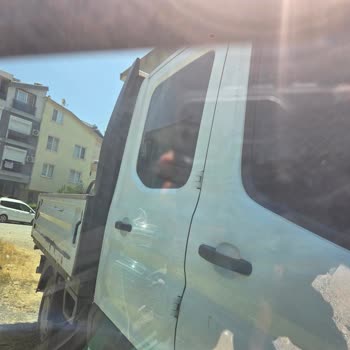 Kaplama Ve Cam Filminde Kabarma Ve Çizikler, Şube İlgisizliği Ve Yanıltıcı Bilgi