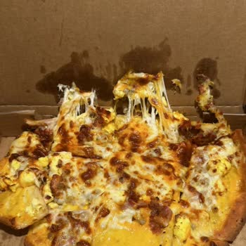Bozulmuş Pizza Ve Açıklamasız İade Reddi