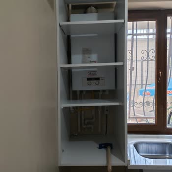 Kombili Dolap Kapısı Eksik, Mutfak Montajı Tamamlanmadı Ve İşçilik Sorunları Acilen Çözülmeli