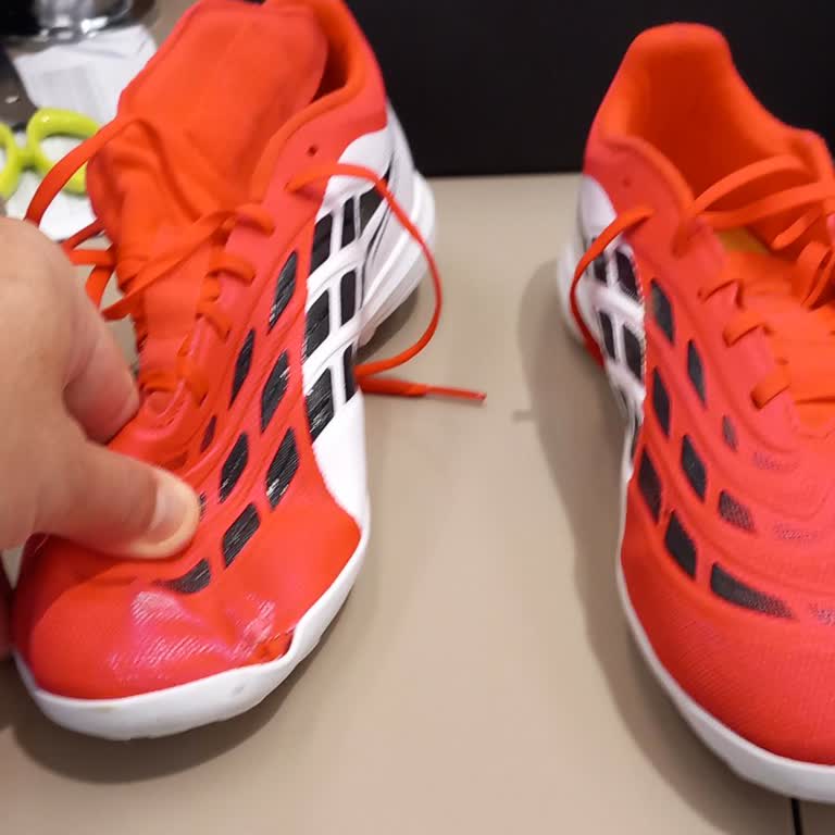 Adidas Mağazasındaki Ayıplı Ayakkabı İçin Uzun Bekleme Süresi Ve Tam İade Talebi