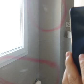 Vitra’nın Çizik Ayna, Çatlak Lavabo Ve Silikon İzli Ayna Sorunları Ve Cevapsız Servis