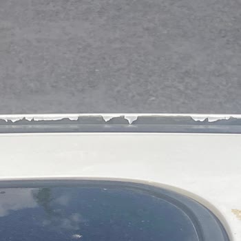 Honda Civic Tavan Çıtası Boya Dökülmesi Ücretsiz Onarım Talebi