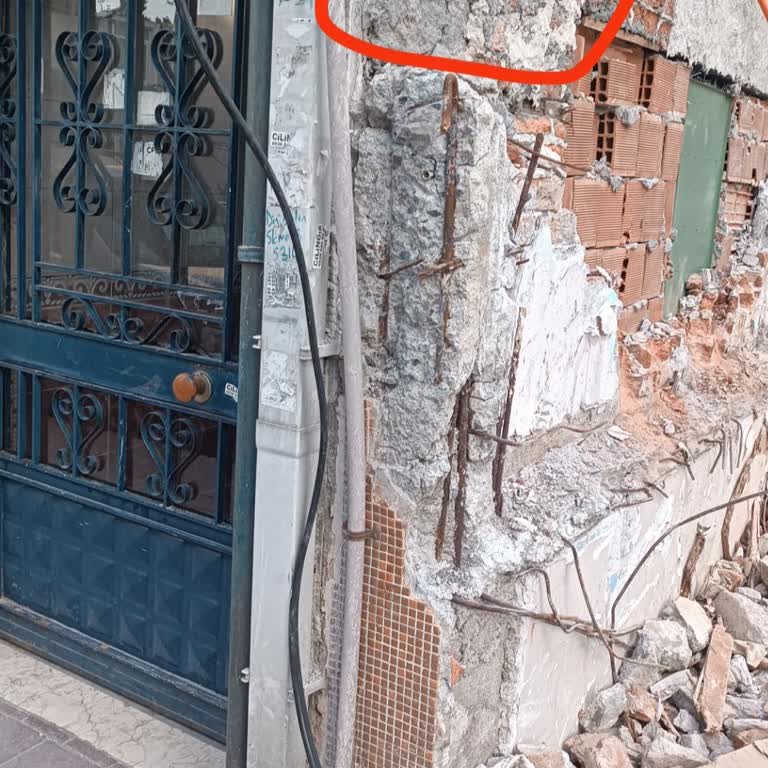 Kentsel Dönüşüm Nedeniyle Kablolar Kopmuş, İnternet Kesintisi Ve Geciken Onarım