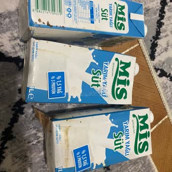 Şok Market'te Bozuk Ve Böcekli Süt Gönderimi Ve Tehdit Edici Mağaza Davranışı
