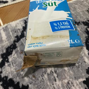 Şok Market'te Bozuk Ve Böcekli Süt Gönderimi Ve Tehdit Edici Mağaza Davranışı