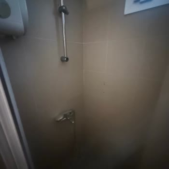 Bells Beach Hotel Kendi Aldığımız Suyu Veya İçecekleri Soğuk Tutma İmkânımız Olmadı