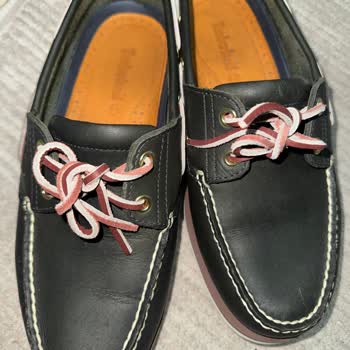 Blue Timberland Boat Shoes Turn Green After Single Wear; Store Ignores Defect