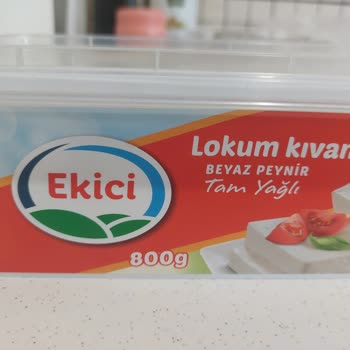 Lokum Kıvamında Beyaz Peynirin Sert Yapısı Ve Değişik Tadından Şikayet