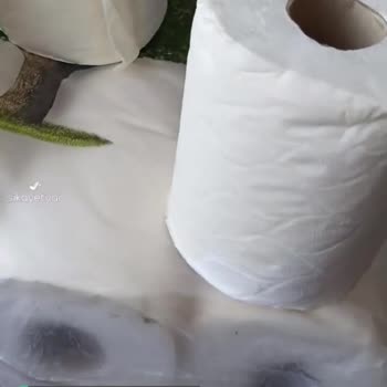 Lila Kağıt Paketin İçinden Değişik Ve Renk Kötü Kokulu Ürün!