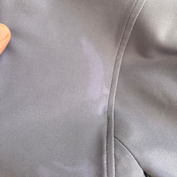 Patlak Çamaşır Suyundan Ceketime Zarar, BİM Mağazası İade Yapmıyor