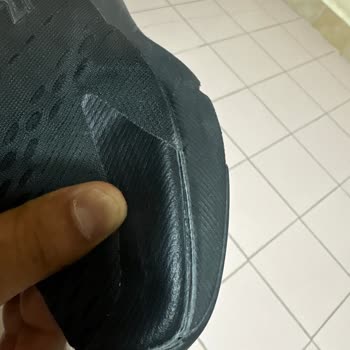 Nike Air Max 270 Ayakkabısındaki File Açılması Ve Garanti Reddi