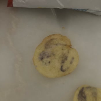 Fritolay Lays Cipslerde Mor Lekeler Ve Sağlık Endişesi