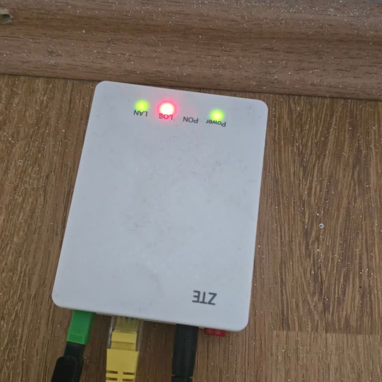 Yıkım Sonrası İnternet Kesintisi Ve Uzun Süreli Çözüm Beklentisi