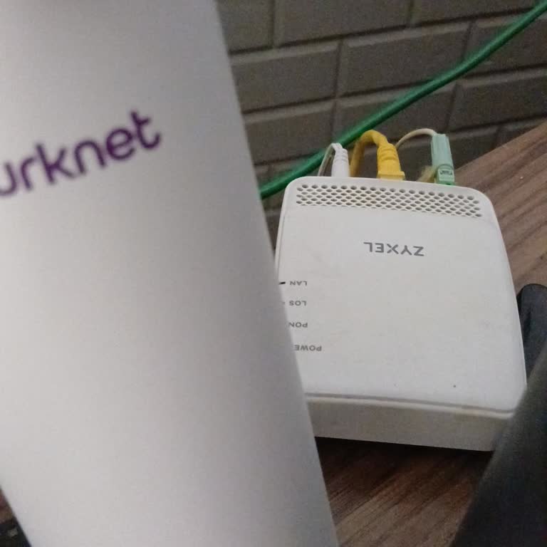 İstanbul Küçükçekmece'de İnternetsiz Kalma, Cevapsız Müşteri Hizmeti Ve Ek Masraflar