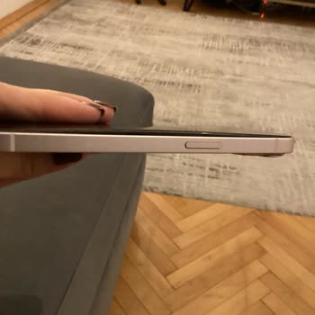 Iphone 13 Batarya Şişmesi Ve Aşırı Isınma