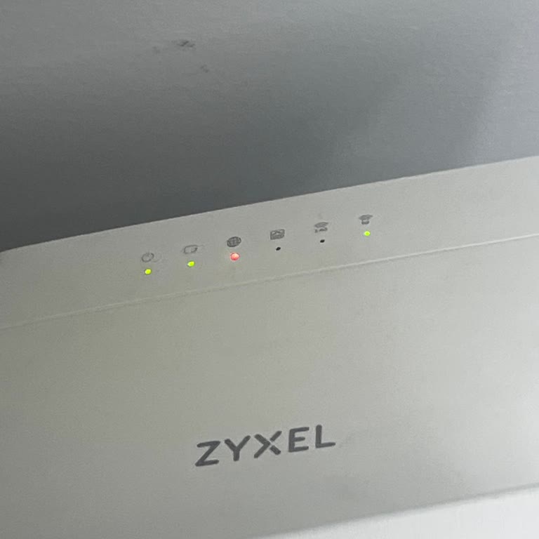 Uzun Süreli İnternet Kesintisi Ve Müşteri Hizmetlerinden Yanıt Alamama