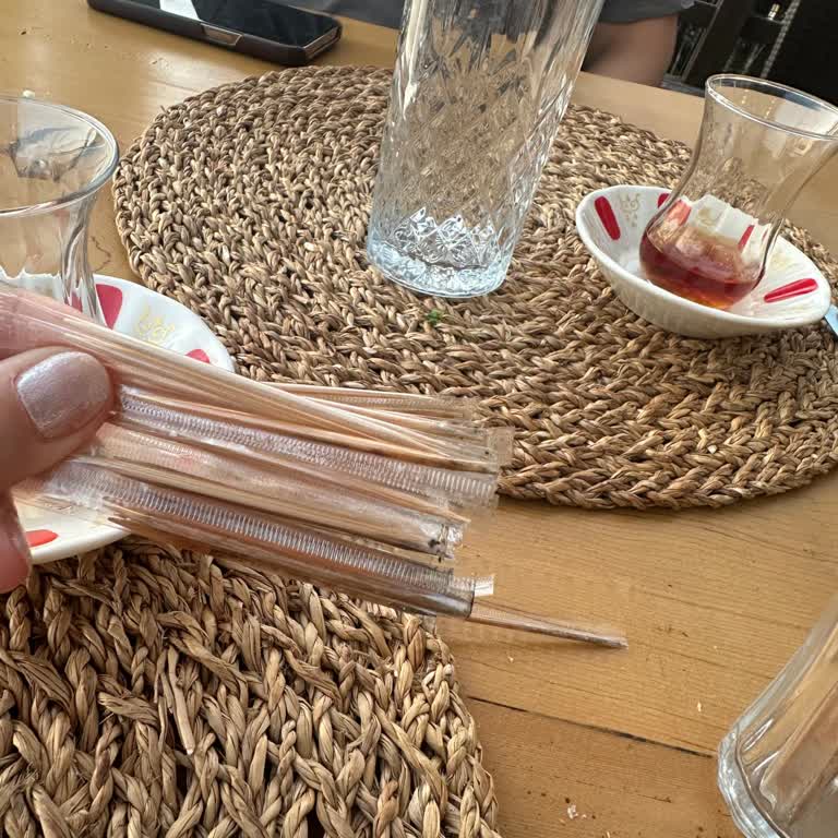 Lotus Restaurant & Home Hijyen Koşulları Bizi Çok Rahatsız Etti