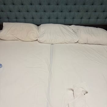 Tatilbudur’da Temiz Olmayan Oda Ve Çözüm Sunulmaması