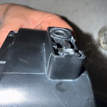 Kırılan Plastik Parça İçin Ücret Talebi Haksız Ve Garanti Kapsamında Olmalı