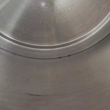 Paslanan Çay Makinesi Haznesi İçin Para İadesi Ve Değişim Talebi
