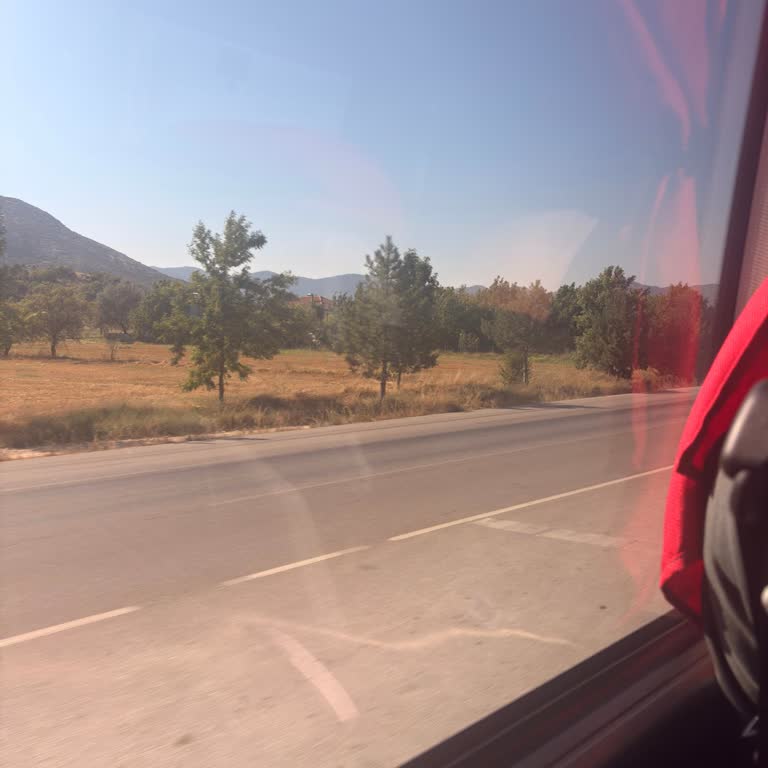 Enver Geçgel Turizm Otobüsü 3 Saat Gecikti