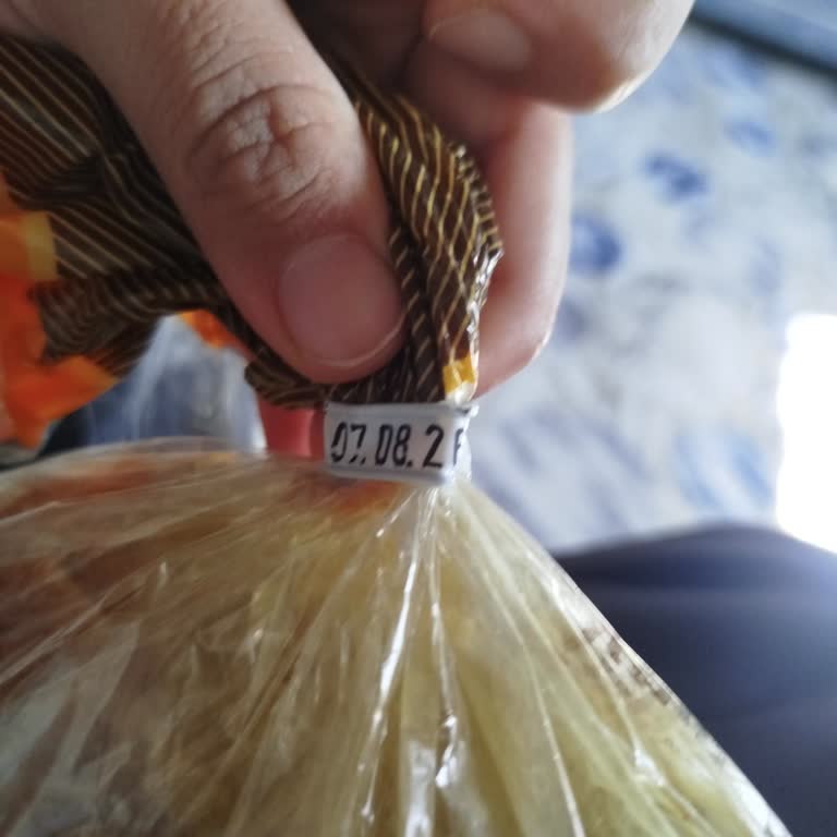 Mersin Karşıyaka A101 Şubesinde Tarihi Geçmiş Ve Küflü Ekmek Satışı