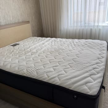 Yatsan Yatak Modelinin Bel Ve Sırt Ağrılarına Neden Olması Ve Çökmeler