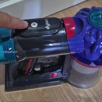 Dyson V10  1 Ayda Bozuldu Ve 2. Kez Servise Gidiyor