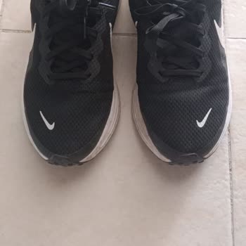 Nike Ayakkabısında 2 Ayda Başparmak Yırtılması Ve Üretim Hatası Talebi