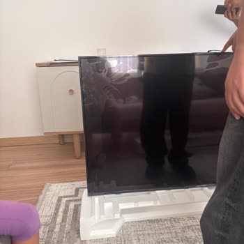 A101'den Hasarlı Televizyon, Servis Gecikmesi Ve Kesin Çözüm Talebi