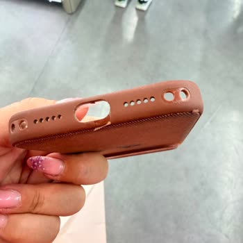 Kısa Sürede Kabaran İPhone 17 Pro Kılıfları İçin Garanti Reddi Ve Yüksek Onarım Ücreti