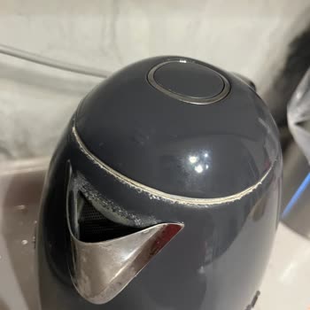 Smeg Su Isıtıcısının Logosu Düşmesi Ve Hızlı Kireçlenmesi Üzerine Ücretsiz Onarım Talebi